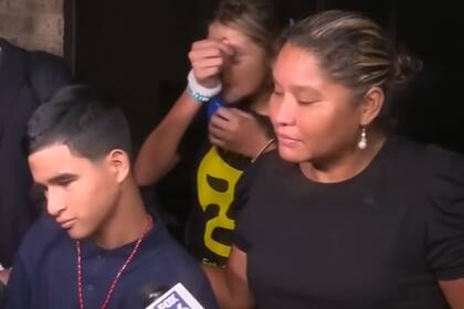 Emmanuel González se reunió a su madre María tras casi dos meses