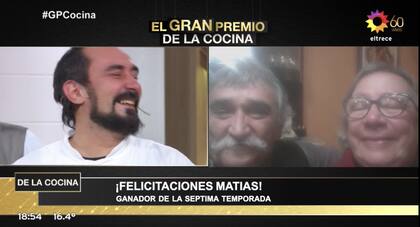 Emocionado, el ganador de la séptima temporada de El gran premio de la cocina, habló por videollamada con su mamá y su papá al aire.
