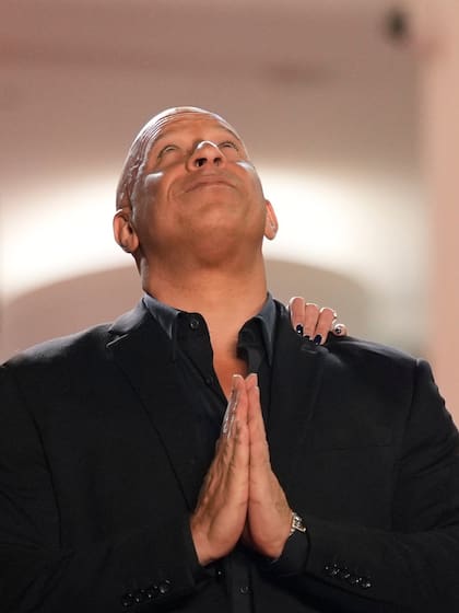 Emocionado, Vin Diesel recordó a Paul Walker antes de ingresar a la proyección