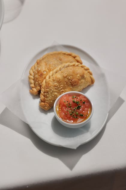 Empanadas de carne cortada a cuchillo
