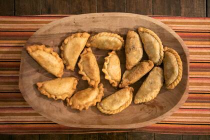 Empanadas fritas, clásico campero de la cocina de la estancia.