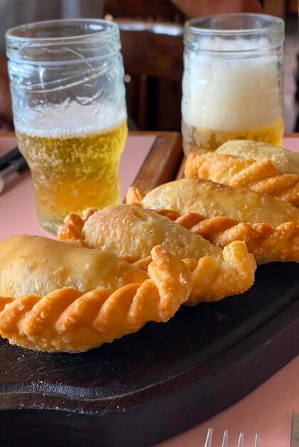 Empanadas y cerveza