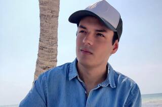 Hace contenido para inmigrantes y advierte sobre lo peor que puede pasar al pisar EE.UU.