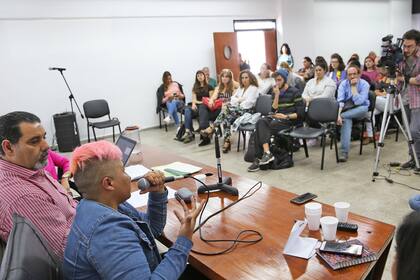 En el congreso hubo críticas a la RAE