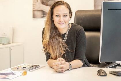 Verónica Vatausky (LOreal)