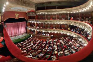 El teatro más antiguo de América Latina tiene 150 años y está siempre lleno