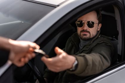 En 19 estados, los migrantes indocumentados aún pueden tramitar las licencias de conducir tradicionales