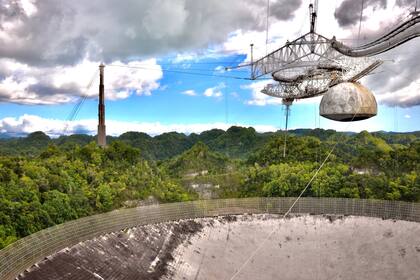 En 1974, el radiotelescopio se usó para enviar un mensaje al universo, avisando de nuestra presencia