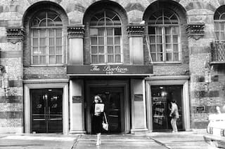 Un hotel legendario que hospedaba a chicas con “glamour, deseos y ambición”