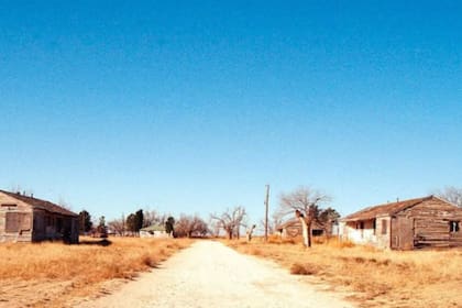 En 1983, el área se incorporó como ciudad y tuvo 300 residentes