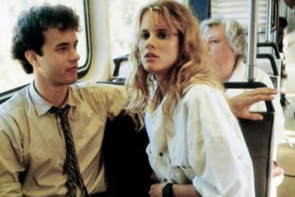 En 1985 Lori Singer protagpnizó El hombre del zapato rojo junto a Tom Hanks (Foto: IMDb)