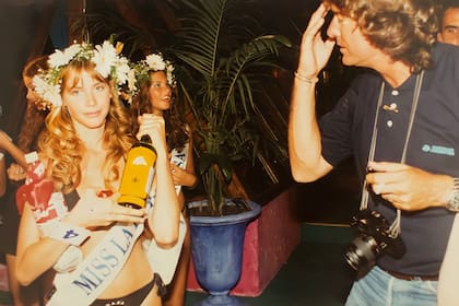 En 1997, Guillermina Valdés ganó el concurso Miss La Plage. Su manager, Pancho Dotto, la había "descubierto" meses antes en su clásico scouting nacional.