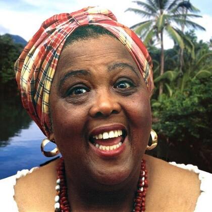 En 1998, el gobierno de Jamaica nombró a Louise Bennett-Coverley embajadora Cultural General del país.