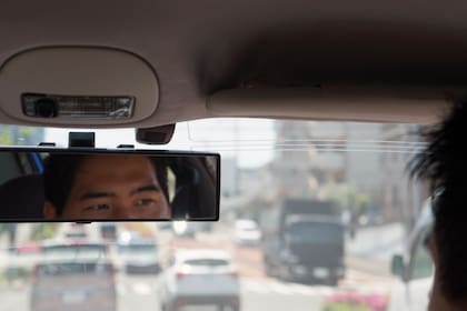 En 2002, en plena crisis, Juan Pablo trabajaba en una farmacia en el Abasto. Ese año emigró.