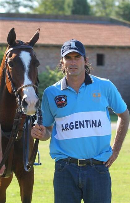 En 2009, su última vez con la camiseta nacional en Palermo