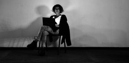 En 2010 Lucía creó la Fundación Más Vida, una organización sin fines de lucro dedicada y formada en la búsqueda y detección temprana de soluciones estratégicas para el abordaje interdisciplinario de personas y familias que ven atravesada su vida cotidiana por la escasez de respuestas y recursos especializados destinados a mejorar la calidad de vida de aquellos que padecen Enfermedad Inflamatoria Intestinal.