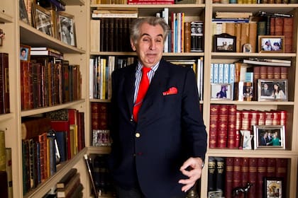 En 2011 abrió su empresa en Hanoi, por consejo de David Rockefeller