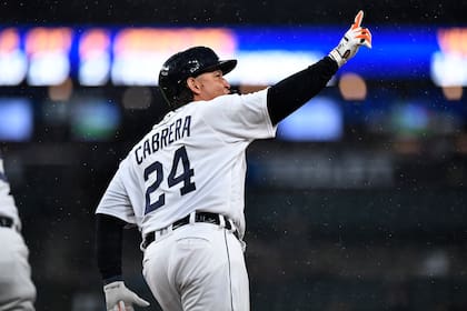 En 2012, Cabrera hizo historia al lograr la Triple Corona, con un promedio de bateo de .330, 44 home runs y 139 carreras impulsadas