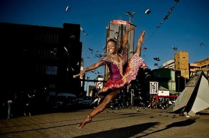 En 2012, DePrince posaba en Johannesburgo, Sudáfrica, donde protagonizaría “Le Corsaire”.