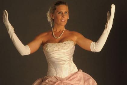 En 2013 Rocío Marengo posó como Eva Perón para una entrevista con la revista Noticias. "Hoy Evita sería como yo", fue el título