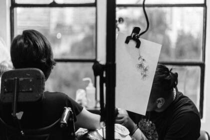 En 2015, la polimiositis le alcanzó los músculos que intervienen en la respiración y Estrada acabó en cuidados intensivos. Autor: Jessica Alva Piedra.