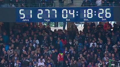 En 2015, los hinchas de Hamburgo instalaron este contador tras conservar milagrósamente la categoría en una serie con Karlsruher