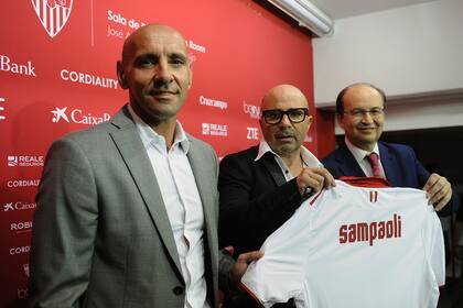 Jorge Sampaoli siendo presentado en Sevilla en el año 2016