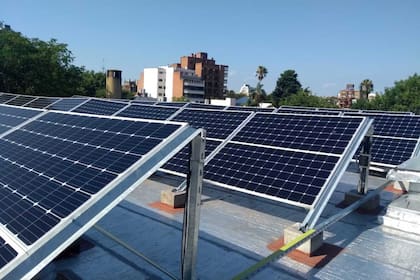 En 2016 nació el proyecto "Parque Solar Escolar", a través de Escuelas Verdes, para impulsar el uso de energía renovable en los establecimientos educativos.