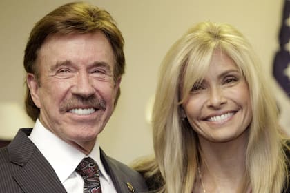 En 2017 el actor señaló que dejaba la actuación para dedicarse a cuidar a su esposa Gena OKelley