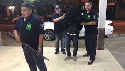 En 2017 fue arrestado el narco conocido como Chaki Chan, pero recuperó rápido la libertad y ahora disputa el territorio de venta de drogas en Las Antenas