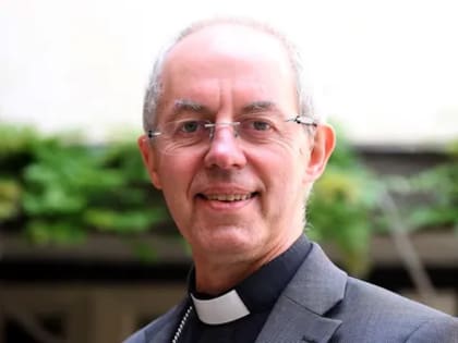 En 2018, el arzobispo de Canterbury, Justin Welby, señaló que "Dios no es hombre o mujer"