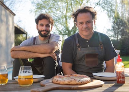 En 2018, junto a su hijo Mateo, inició Pizza Zën, un emprendimiento que hoy -además de abastecer a grandes cadenas con sus pizzas congeladas de larga fermentación- exporta a Estados Unidos y a Hong Kong.