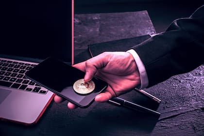 En 2020, unas 10.500 personas cayeron en este tipo de estafas, pero ya este año los investigadores dicen haber rastreado a 5.600 víctimas que han enviado dinero