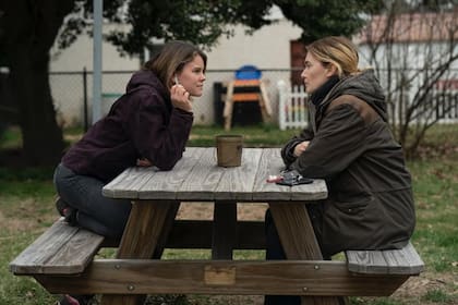 En 2021, Bacon trabajó en Mare of Easttown, serie de HBO protagonizada por Kate Winslet