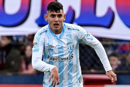 En 2021 llegó a Atlético Tucumán, donde disputó más de 100 partidos oficiales y logró continuidad durante cuatro temporadas