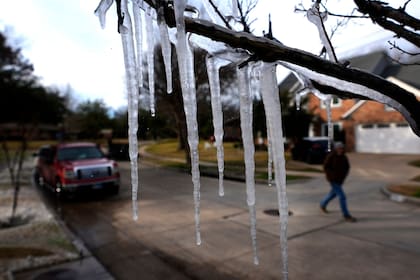En 2021, Texas experimentó una serie de tormentas de hielo del 13 al 17 de febrero, conocidas extraoficialmente como Tormenta Invernal Uri