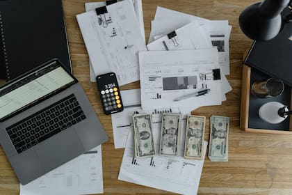 En 2023, la Oficina del Auditor de Denver recuperó más de US$2 millones en salarios no pagados para más de 4.500 trabajadores