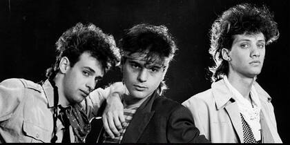 En Agosto de 1983 Soda Stereo firmó su primer contrato discográfico; Esta imagen fue una de las primeras sesiones de fotos que realizó la banda