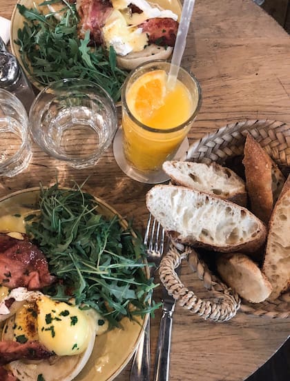 En algunos estados están prohibidos los "brunch sin fondo"