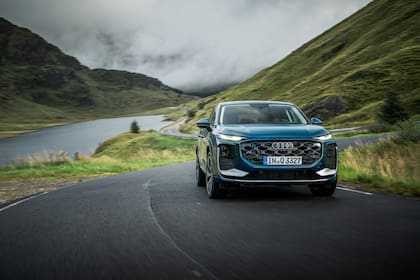 En ambas versiones equipa el motor 1.4 turbonaftero que otorga unas 150 CV y 250 Nm de torque