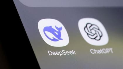En apariencia y funcionamiento, DeepSeek es muy similar a otros chatbots rivales.