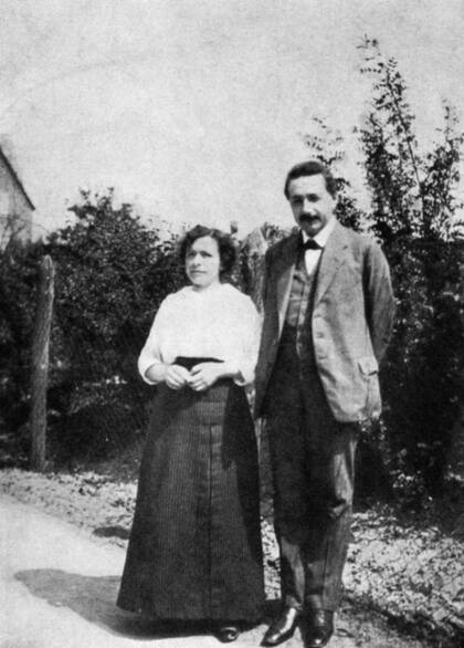 En aquel 1905, Albert Einstein estaba casado con la física y matemática Mileva Maric.