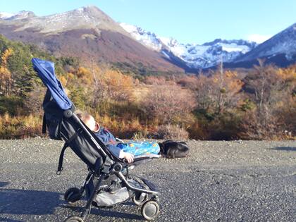 “En Argentina aprendí a adaptarme y a darme cuenta de que soy ciudadana del mundo, que eso de las raíces es un poco mentira, que uno puede echar raíces allí donde se siente cómodo", dice Marine.