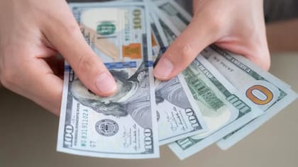 En Argentina se le dice guita al dinero mientras que en Honduras se le llama pisto