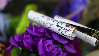 En Atlanta, flores en el teatro Fox