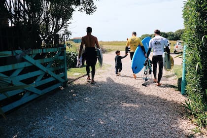 "En Bai Bai no solo nos centramos en que la experiencia del usuario sea buena, sino que también los músicos y gastronómicos que vienen a pasar la temporada acá conecten con la naturaleza, se relajen y la pasen bien haciendo lo que más les gusta”, cuenta Lila, del equipo de Bai Bai