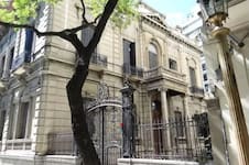 Las mansiones más alucinantes que están a la venta este diciembre 2025