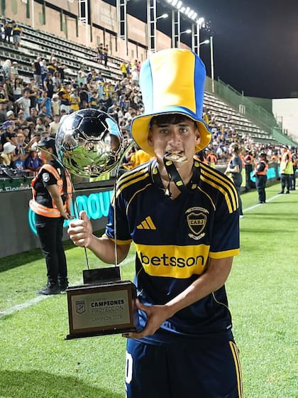 En Boca, Aranda también fue campeón con la Reserva en diciembre, tras vencer por penales a Gimnasia