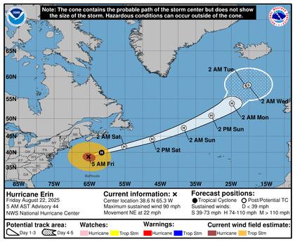 En Brooklyn, Nueva York, el NWS emitió una advertencia por marejadas para viernes con elevación del agua entre uno y 1,5 pies (30 y 45 cm)