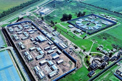 Vista del complejo penitenciario de Campana, dentro del cual se construyó recientemente la unidad para jóvenes adultos en el final de la pena y donde el gobernador Kicillof, según anunció, construirá 616 nuevas plazas